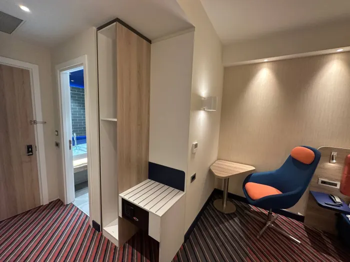 Holiday Inn Express Piramit Tower — фото 12